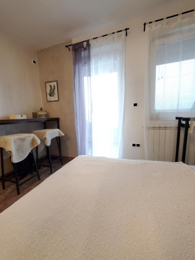 Sleep And Drive Cosy Apartment Sarajevo Luaran gambar